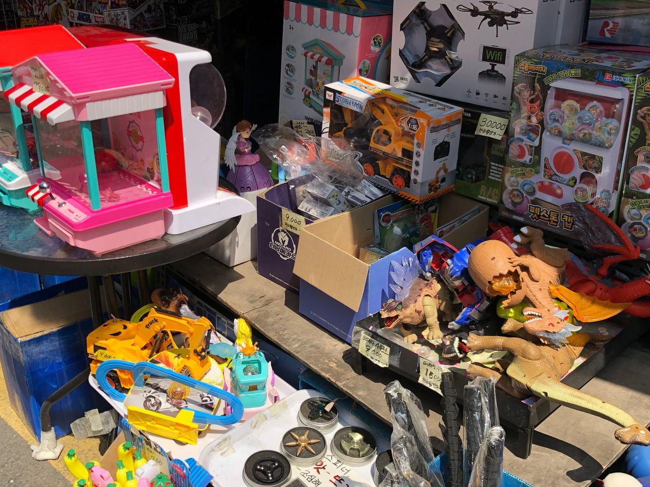 東大門玩具市場 昌信洞玩具市場 文具街 玩具街 昌信洞玩具街